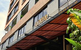 Eutopiq Hotel